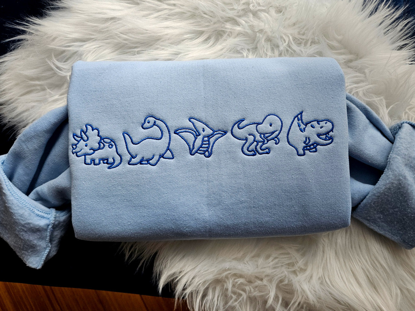 Cute Dinosaurs Embroidered Crewneck Sweatshirt