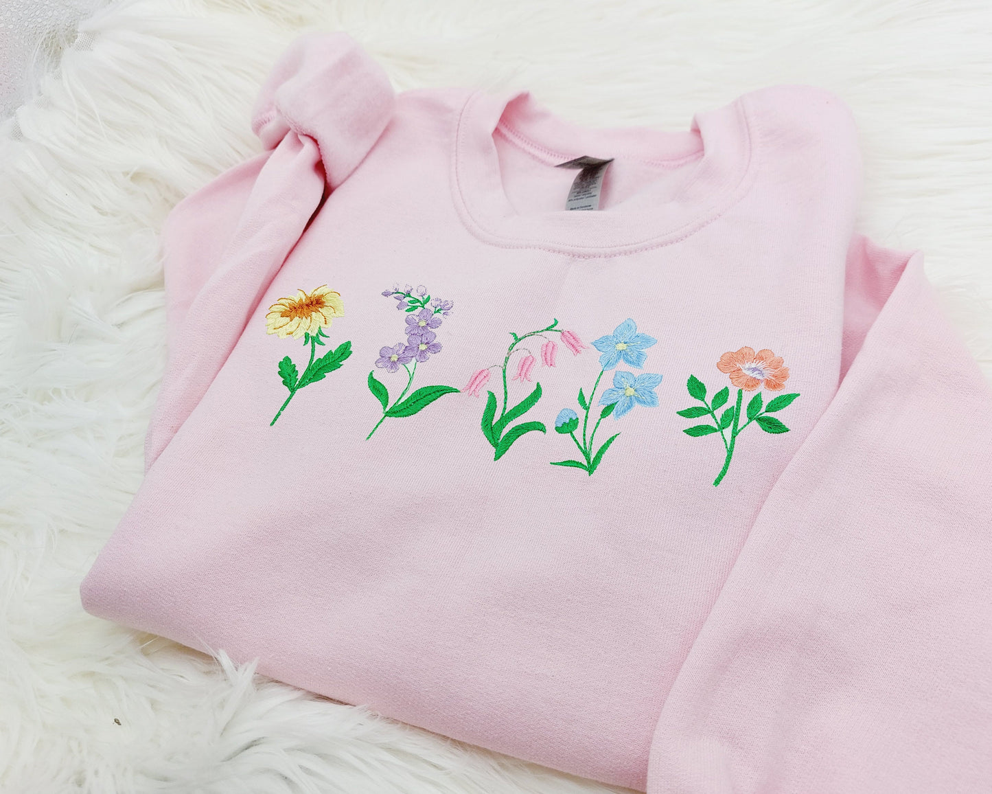 Flower Sweatshirt, Embroidered Crewneck Sweater Floral Botanical Sweatshirt Sweatshirt Nature Sweatshirt