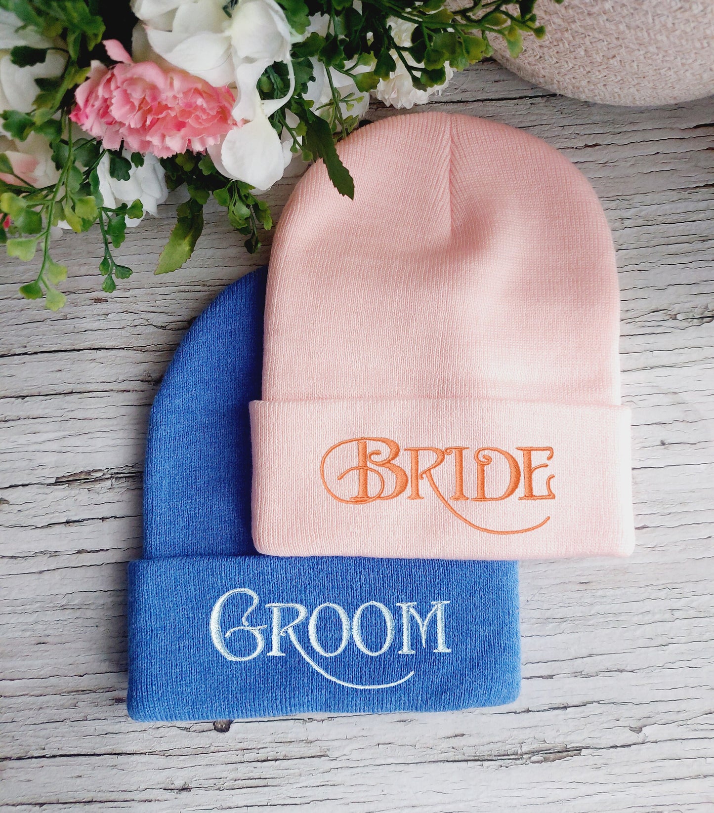 Customized Embroidered Bride Groom Winter Beanies / Set of Wedding Gift for Bride and Groom / Wedding / Proposal / Toque for Couples