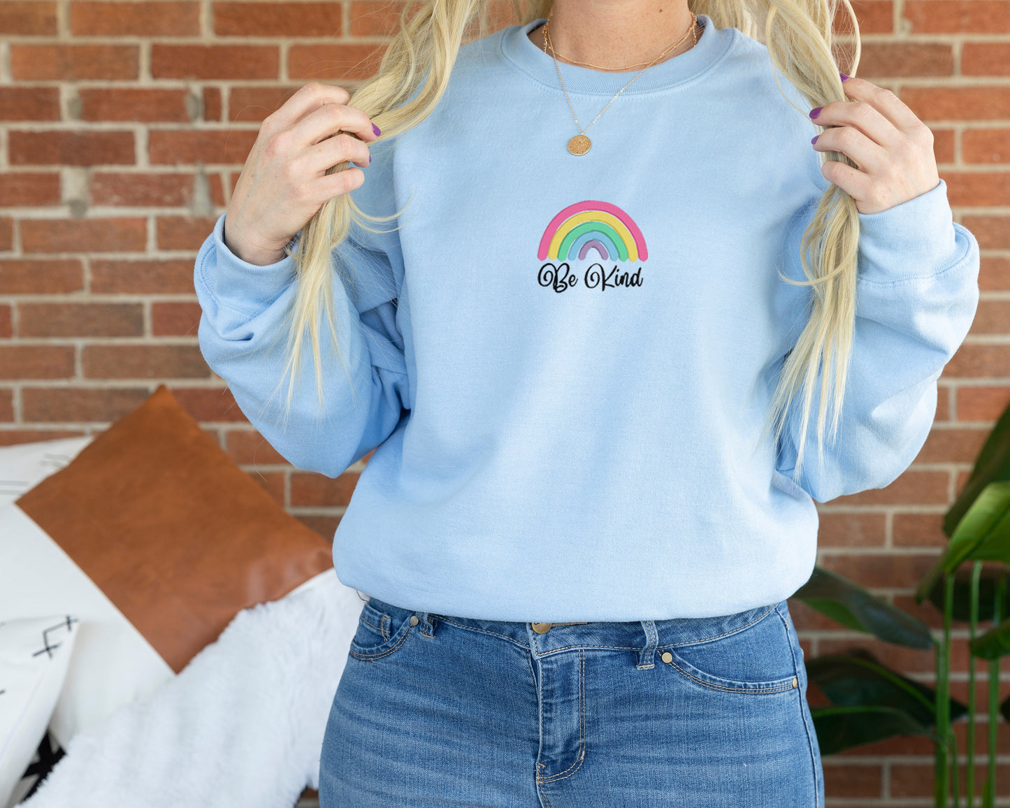 Be Kind Embroidered Crewneck Sweatshirt